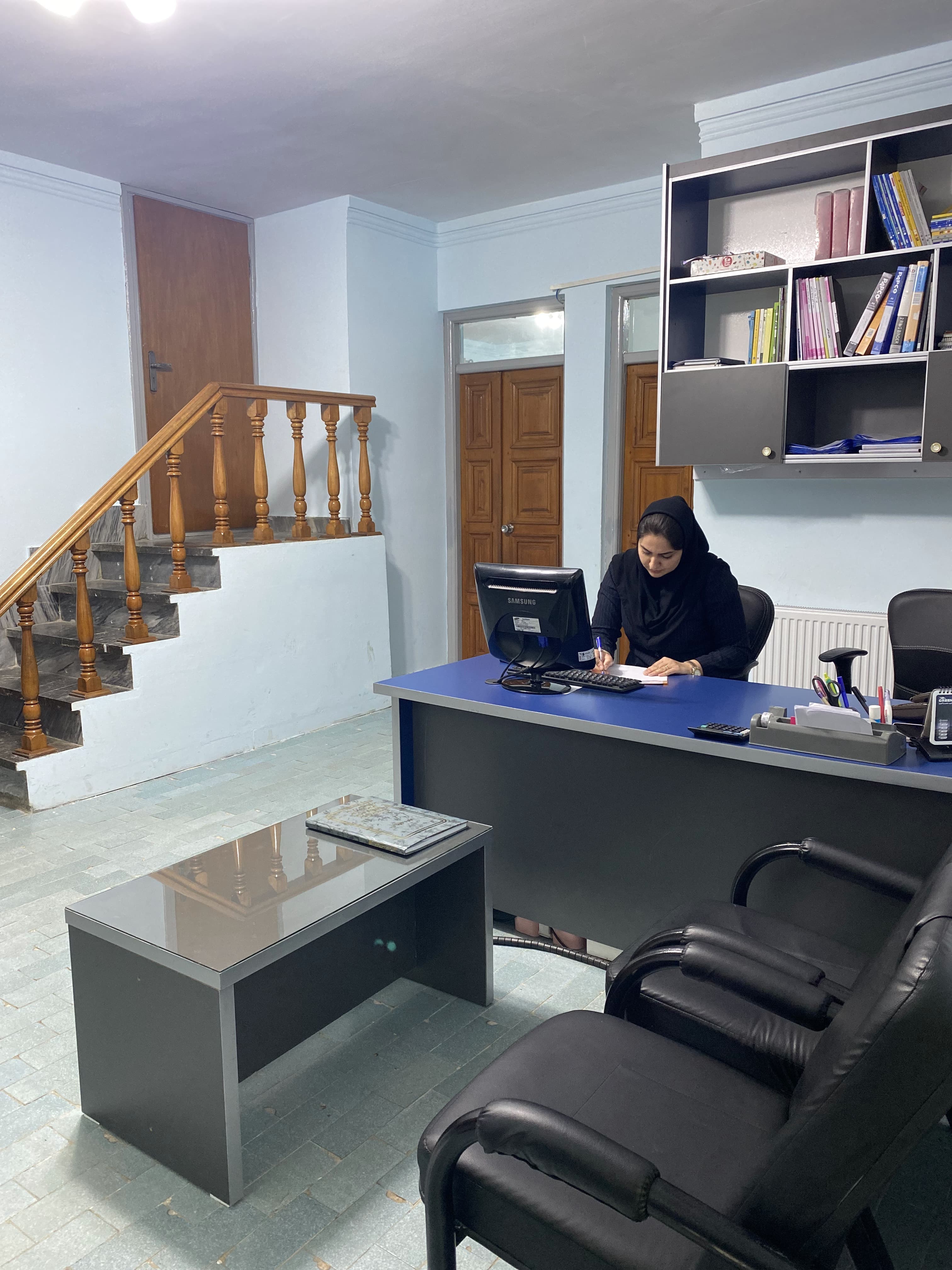 دبیرستان تمام هوشمند گنجينه خرد	